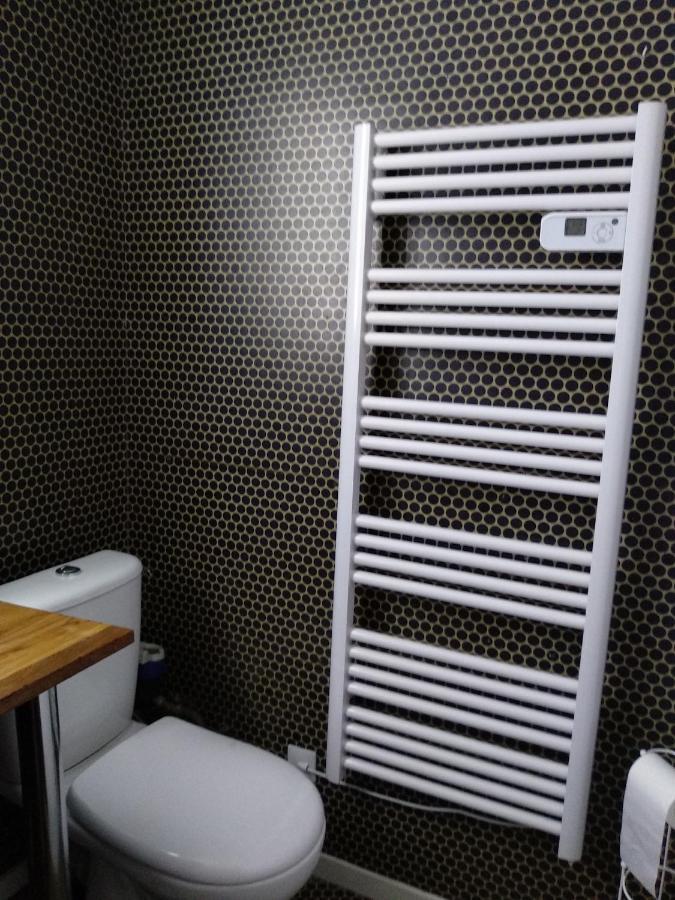 Apartamento Duplex vieux port - mesures sanitaires supplémentaires Marsella Exterior foto